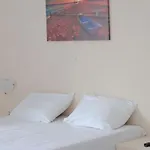 Sunshine Aparthotel