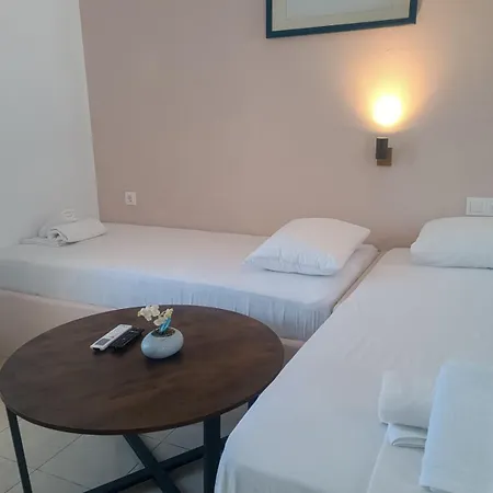 Sunshine Aparthotel 3*