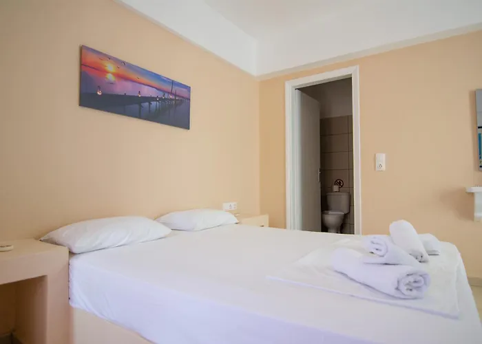 Sunshine Aparthotel 3*